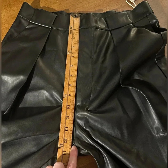 MOTHER Black Faux Leather Pant NWT Tunnel Vision Pleated Pants Size 29 - Picture 11 of 11